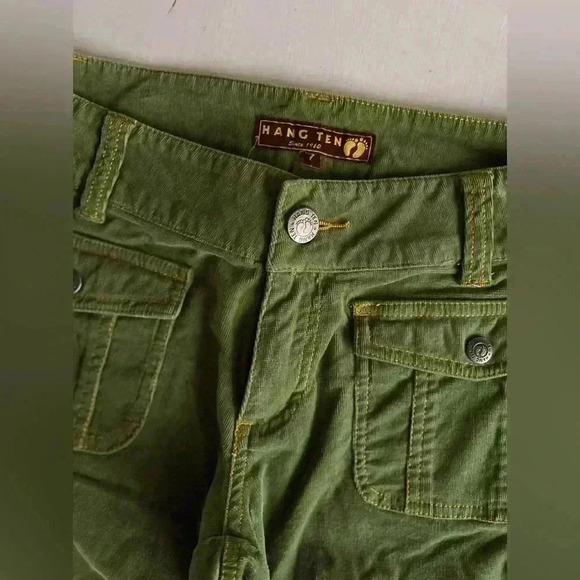 The coolest Hang Ten corduroy pants - Picture 7 of 8